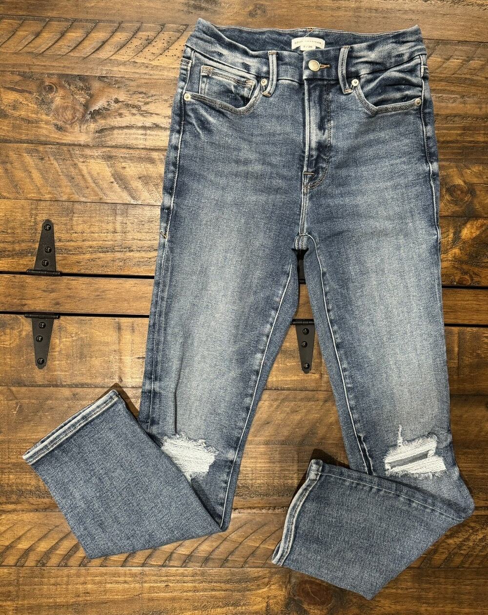 Good American Good Legs Stovepipe Straight Leg Distressed Jeans | Size: 2/26